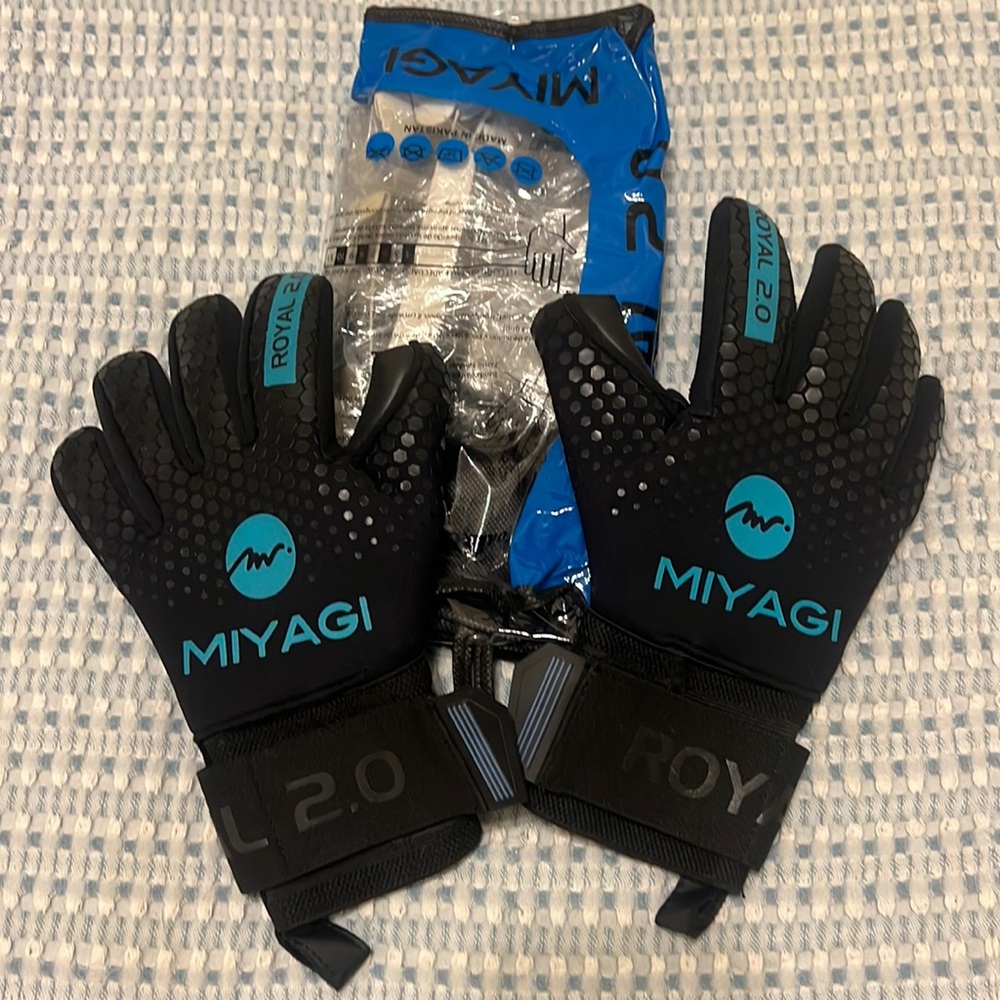 Goalie gloves. Miyagi Royal 2.0. Size 8.
